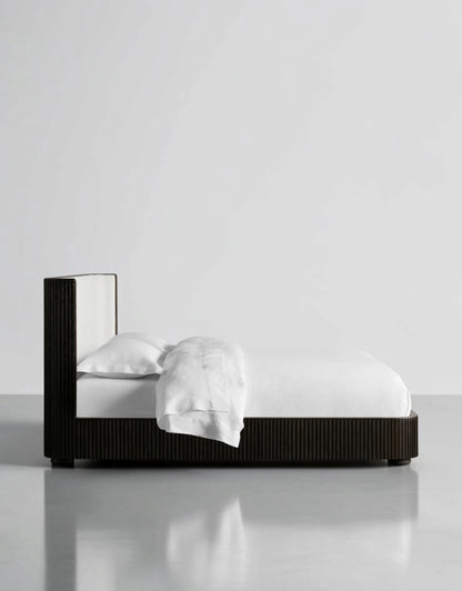 Finnely Bed