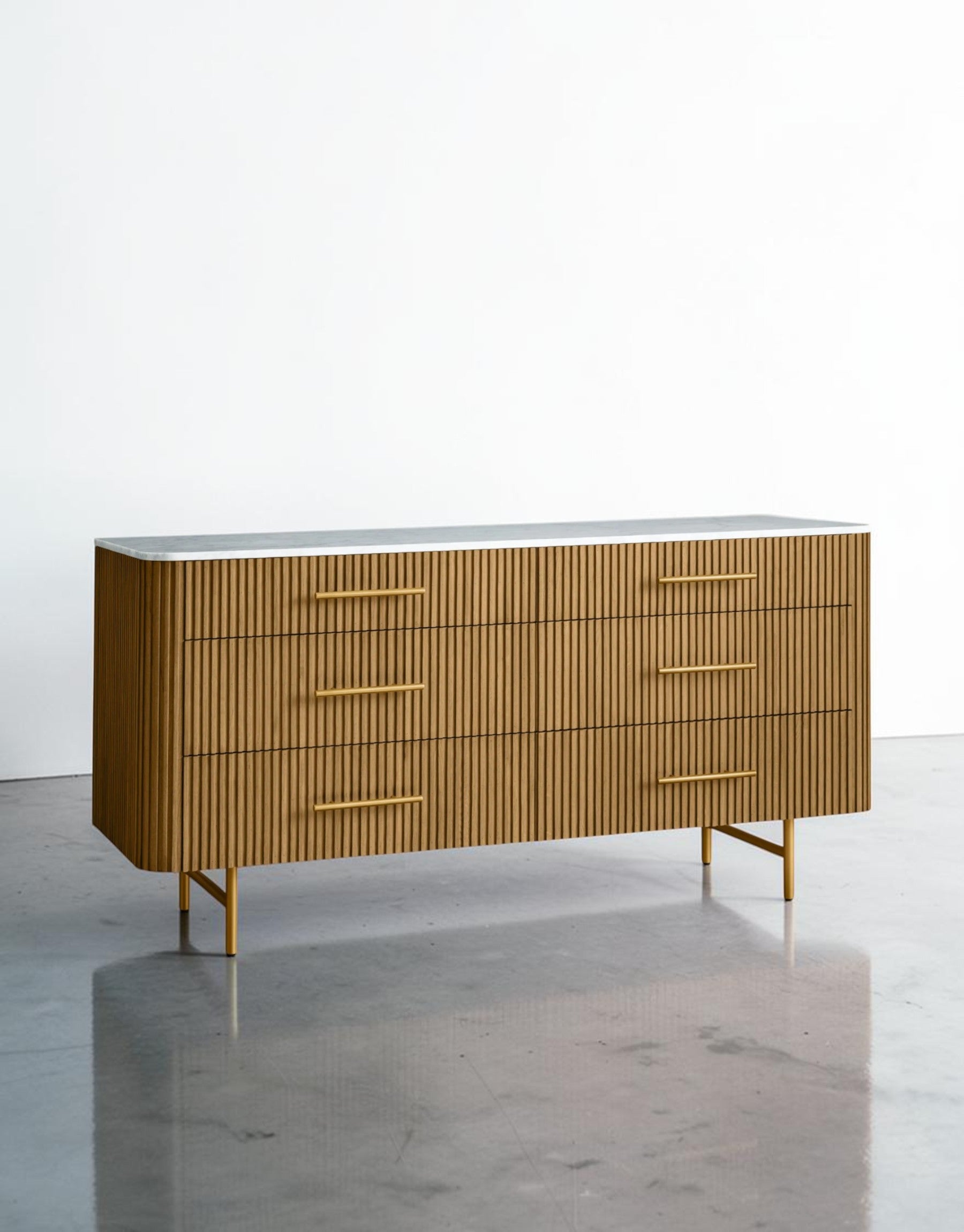 Avelor Six-Drawer Dresser