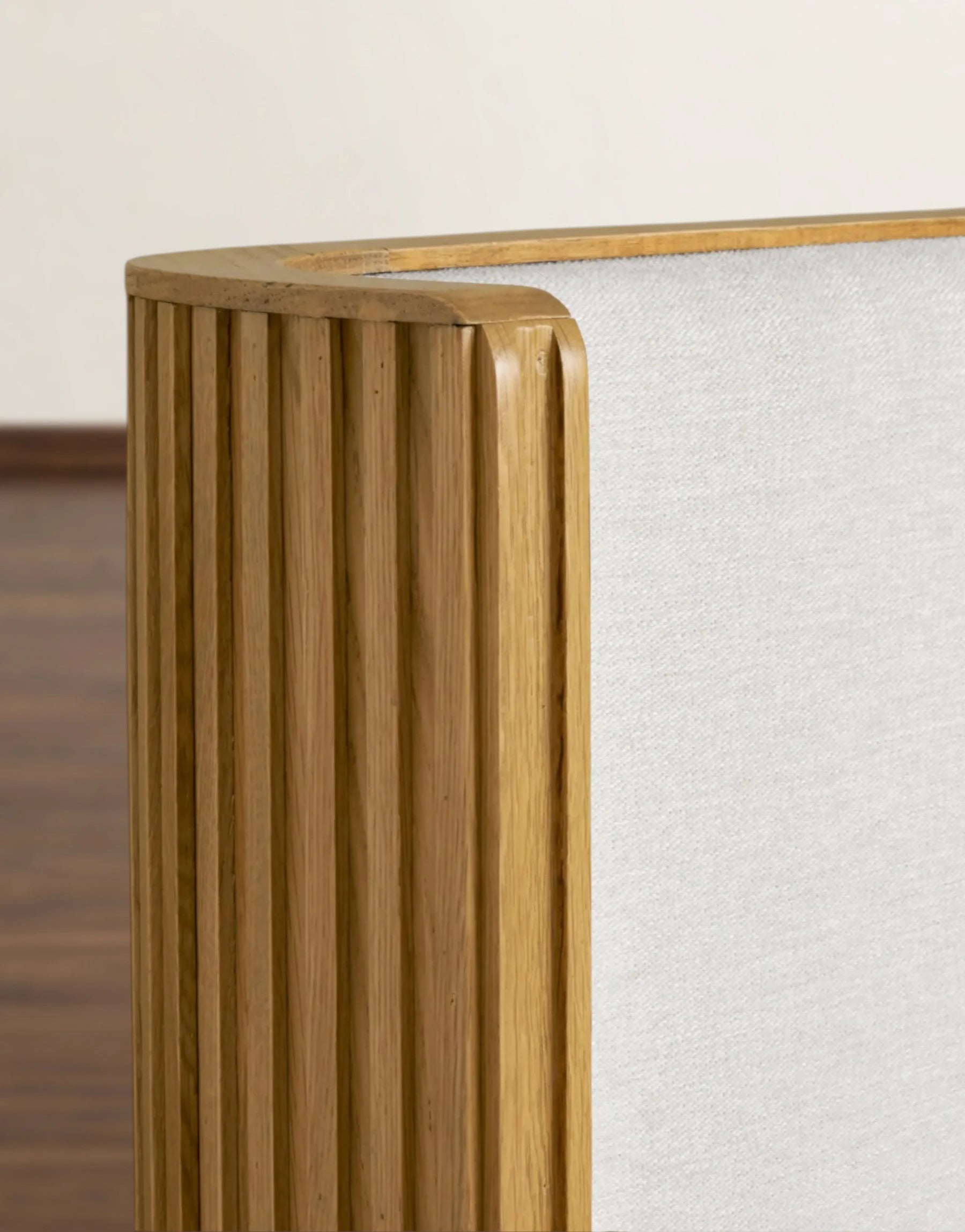 Avelor Bed