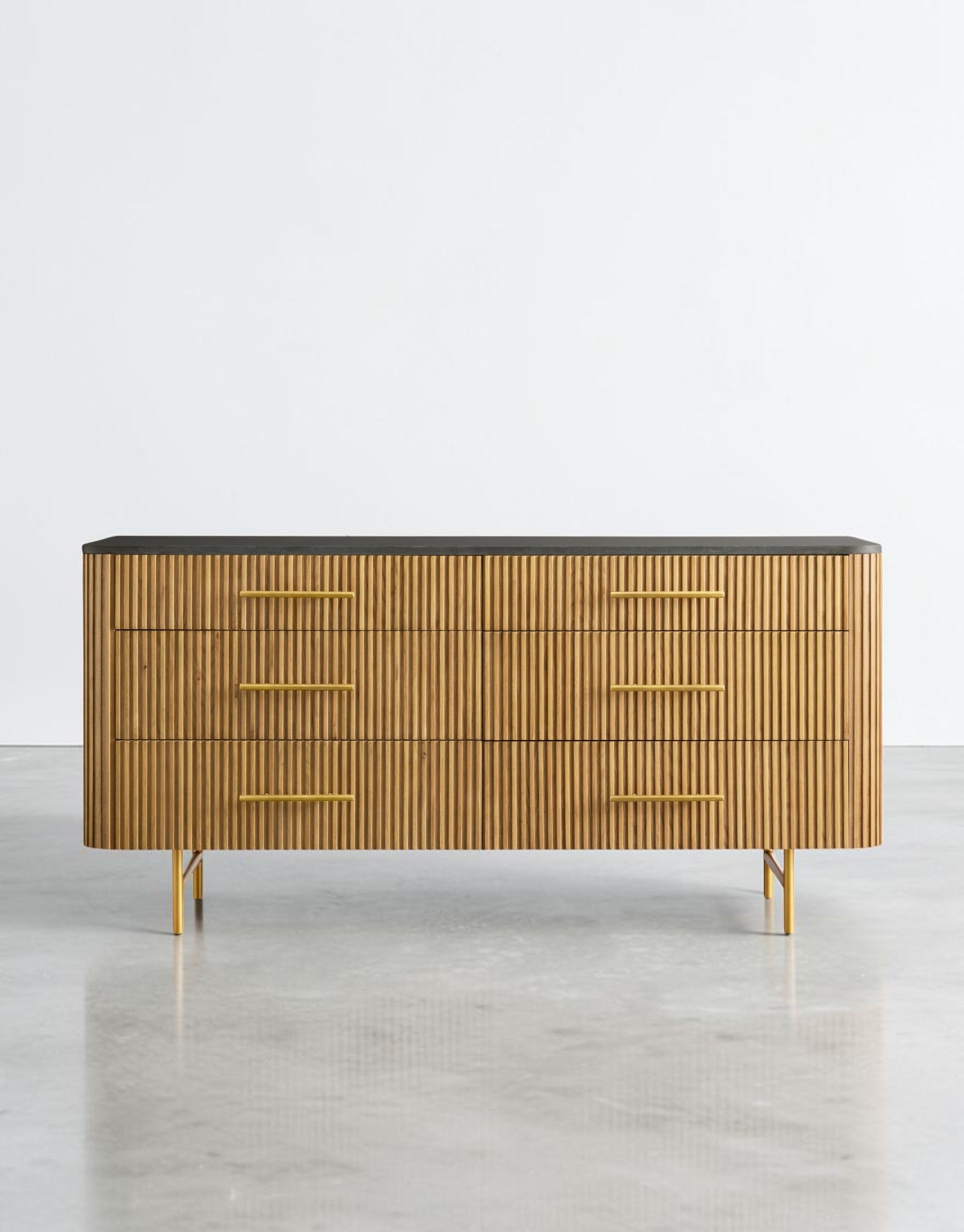 Avelor Six-Drawer Dresser