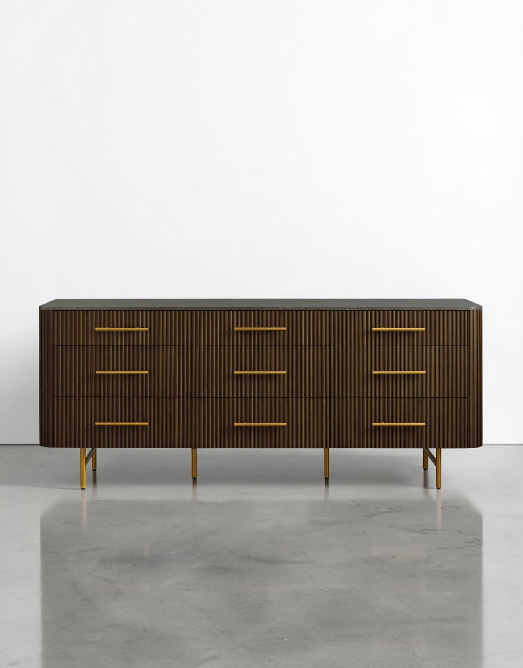 Avelor Nine-Drawer Dresser