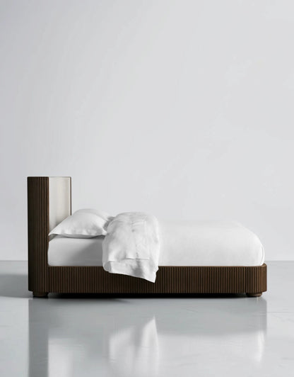 Finnely Bed