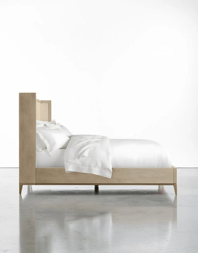 Velmont Shelter Bed