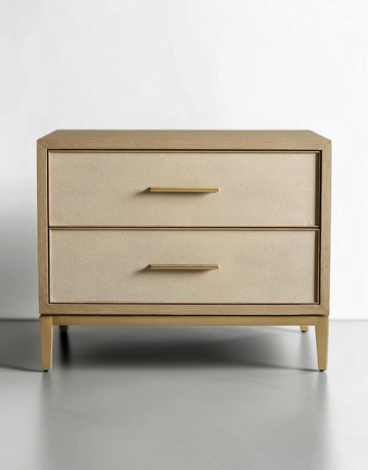 Marlow Closed Nightstand