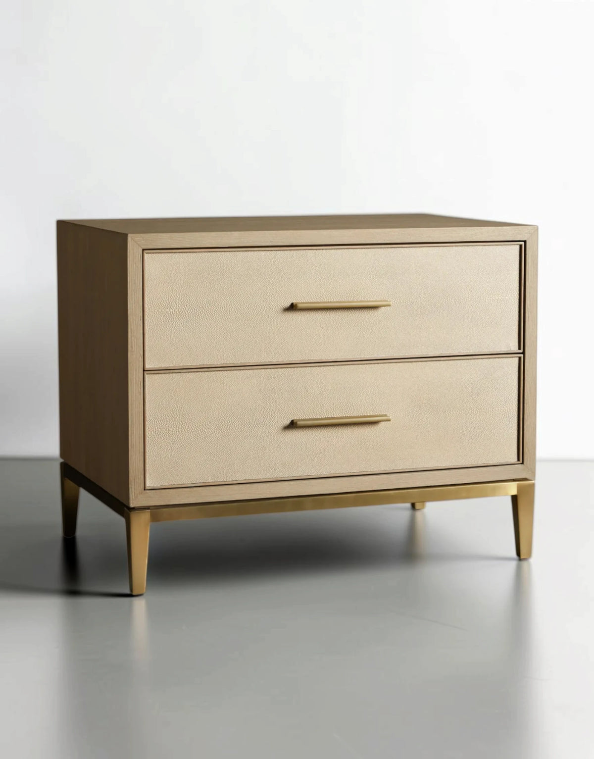 Marlow Closed Nightstand