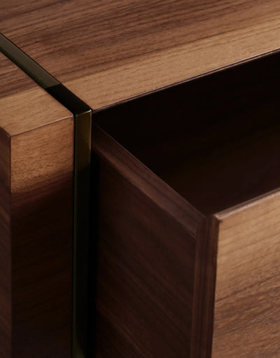 Miroven Six-Drawer Dresser