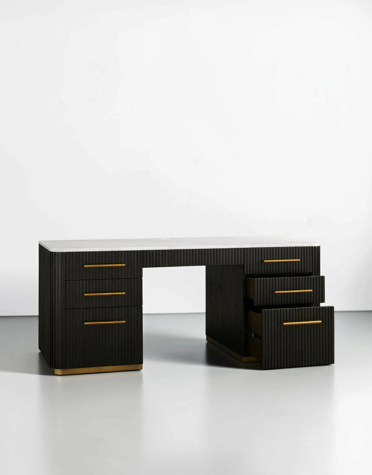 Finnely Executive Desk