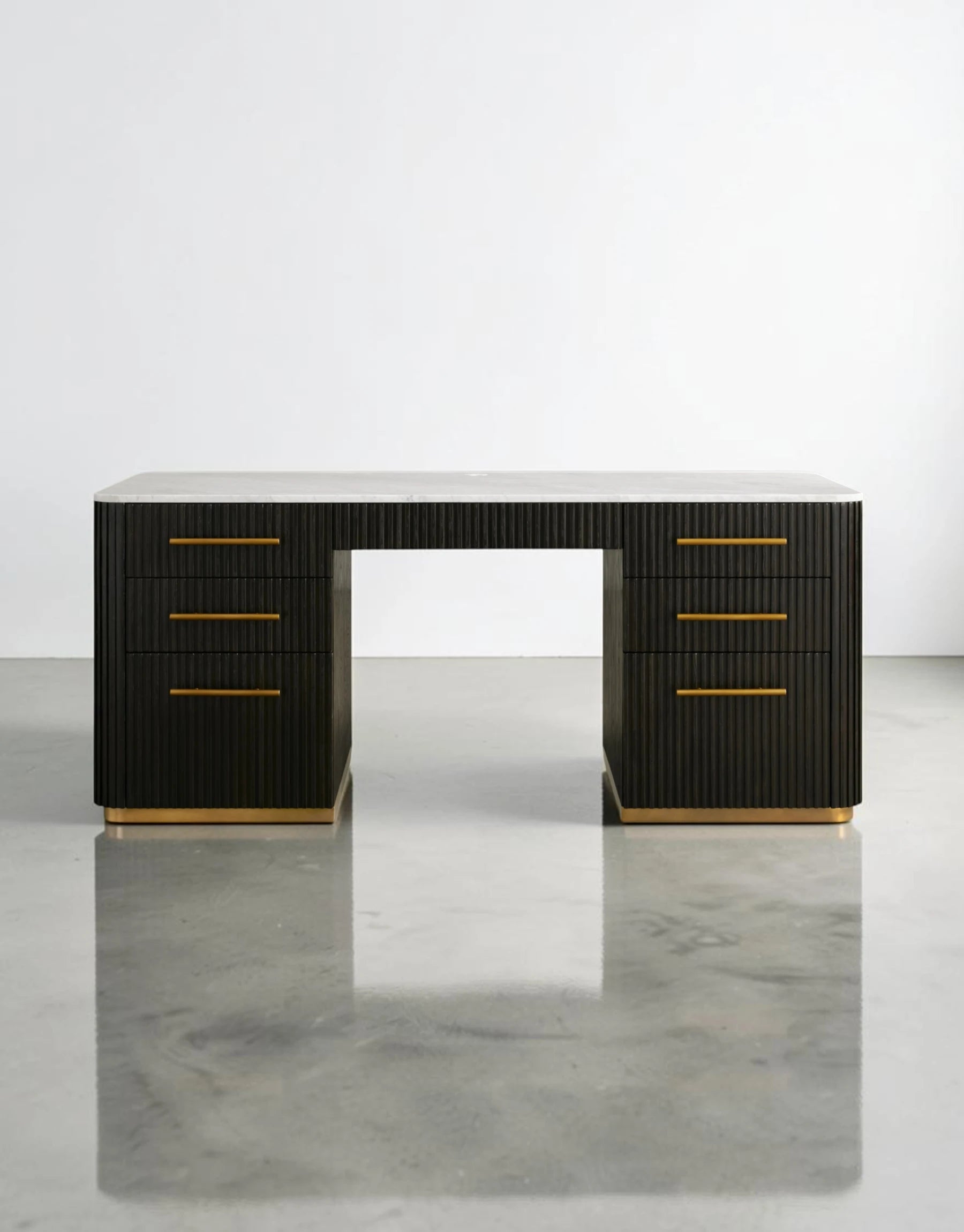 Avelor Executive Desk