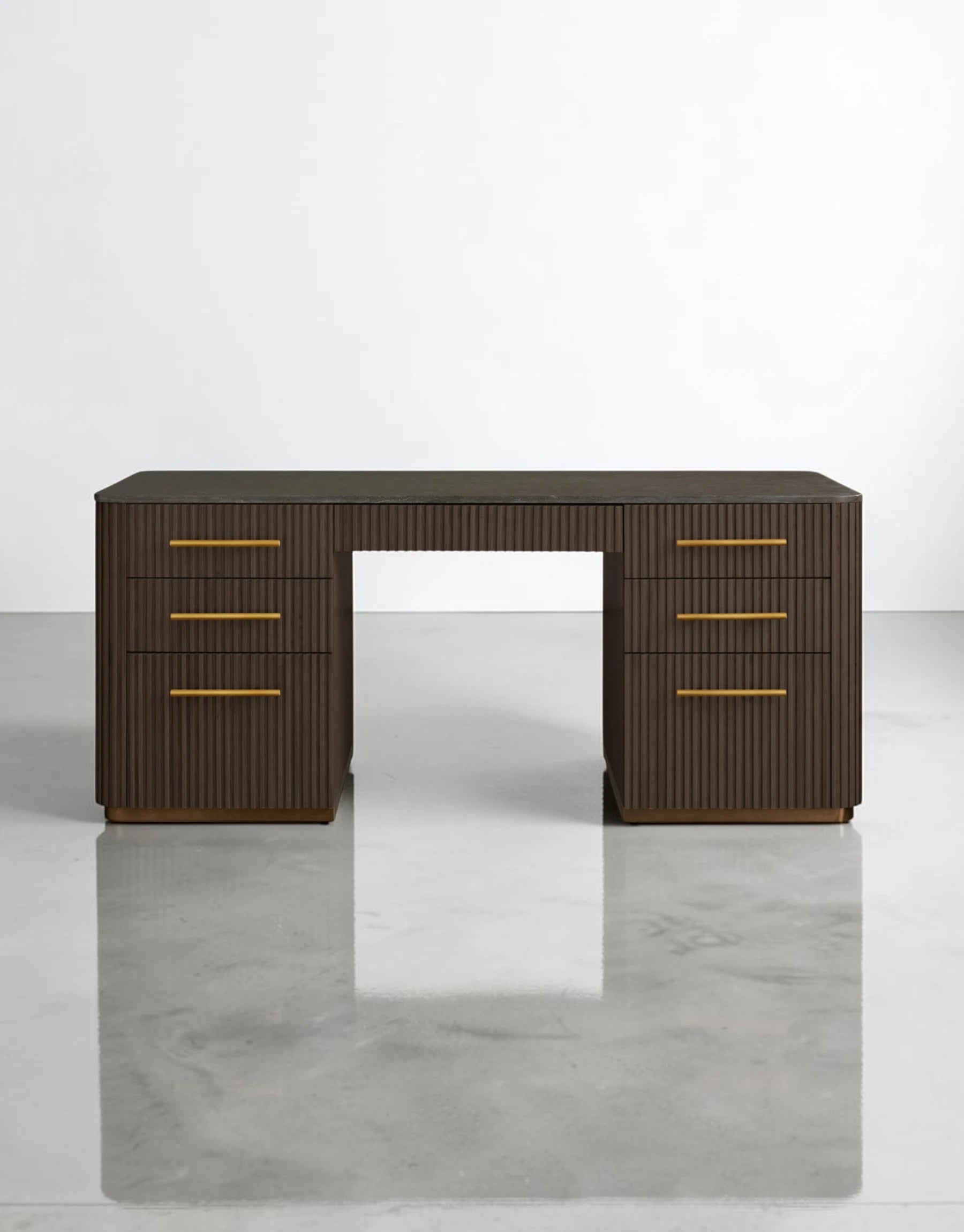 Avelor Executive Desk