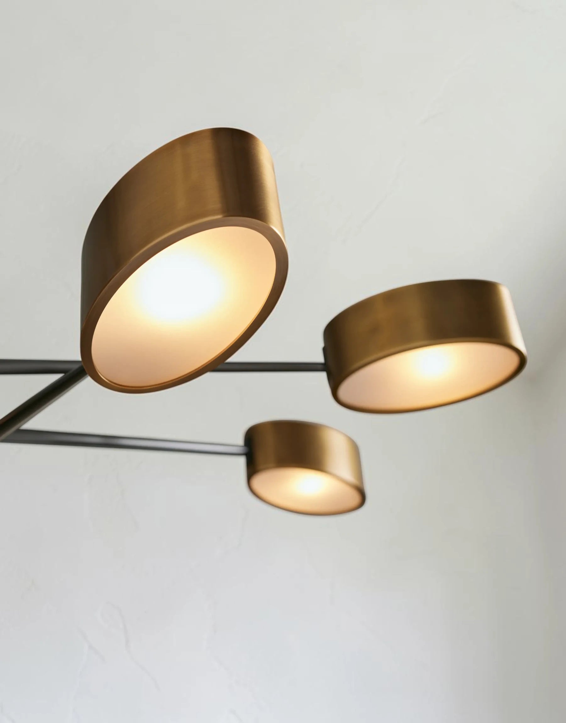 Varen Round Chandelier