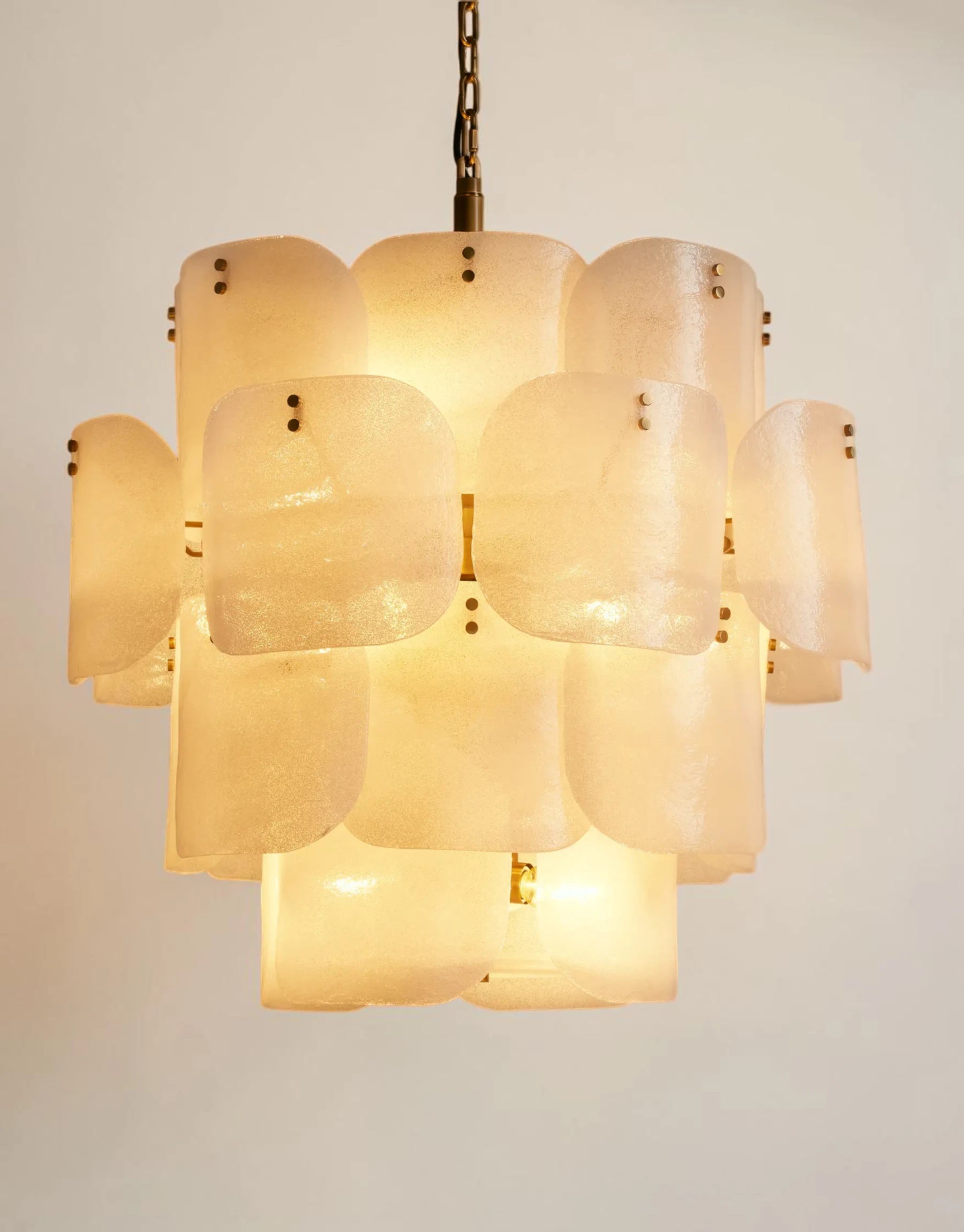 Serelle Round Chandelier