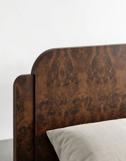 Avenor Bed