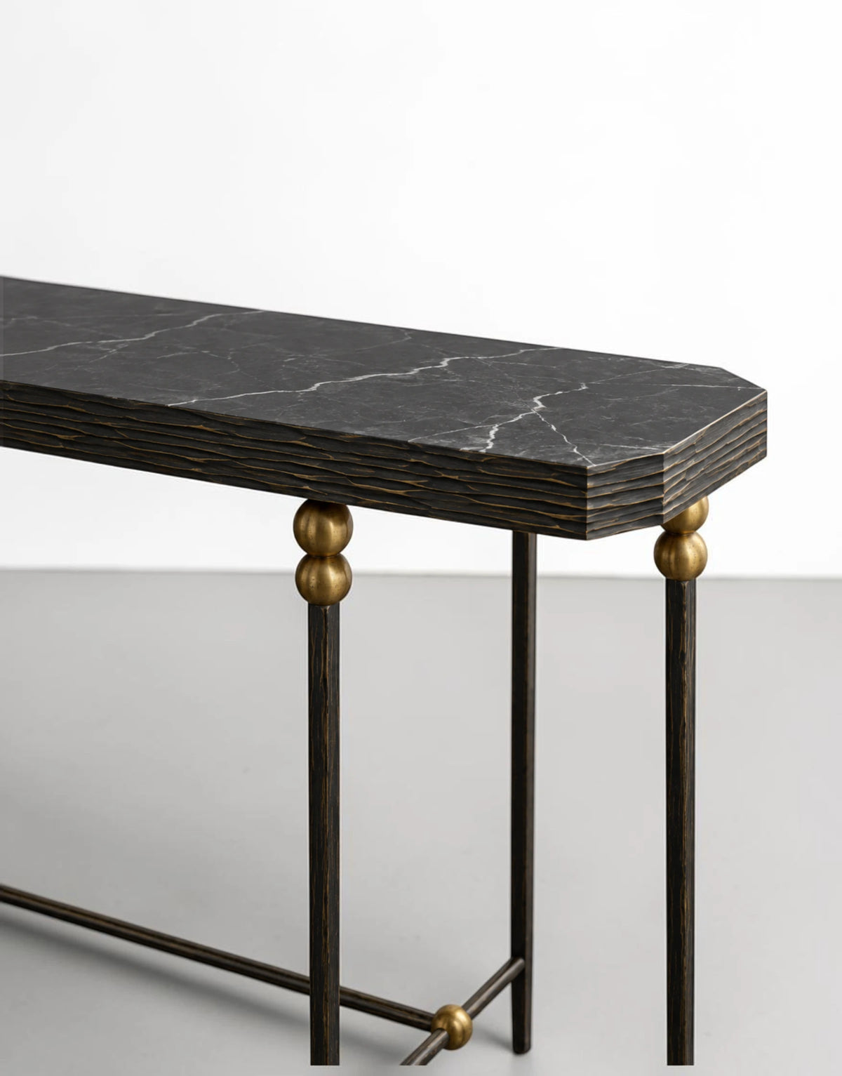 Cambrent Console Table