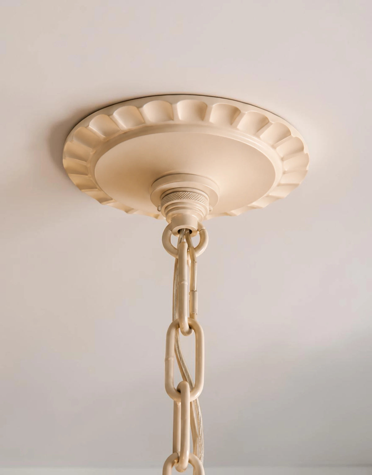 Sivella Chandelier