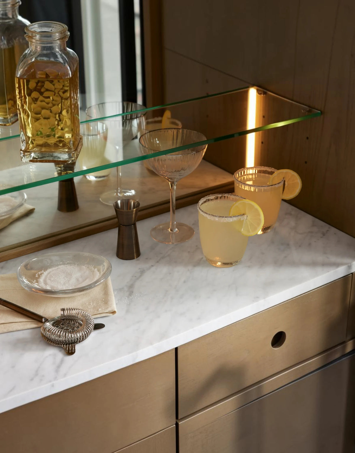 Hettly Bar Cabinet