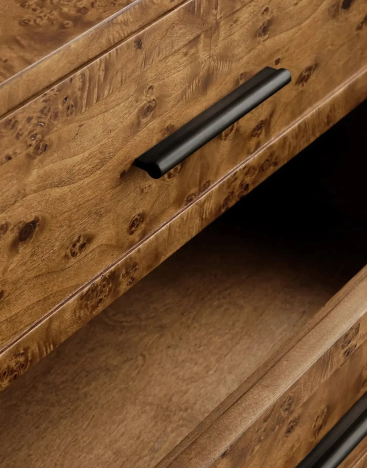 Montadore Nightstand
