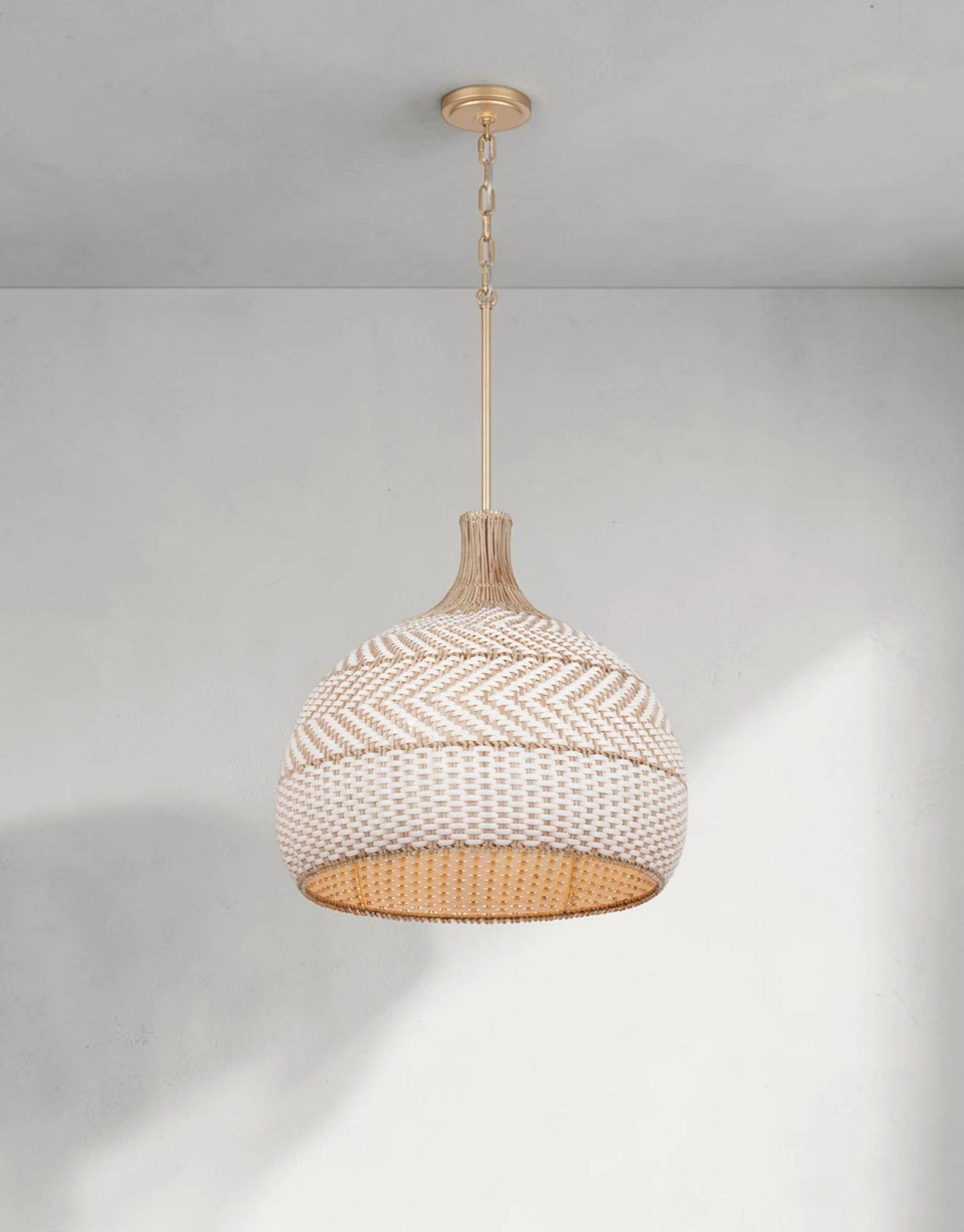 Zahara 21'' Pendant