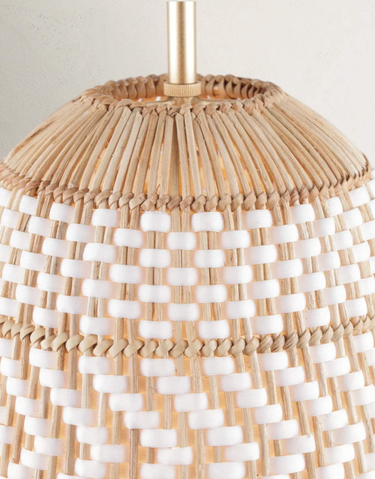 Zahara 10'' Pendant