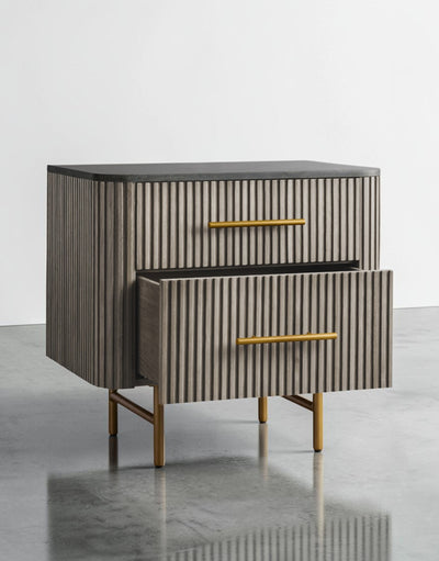 Avelor Closed Nightstand