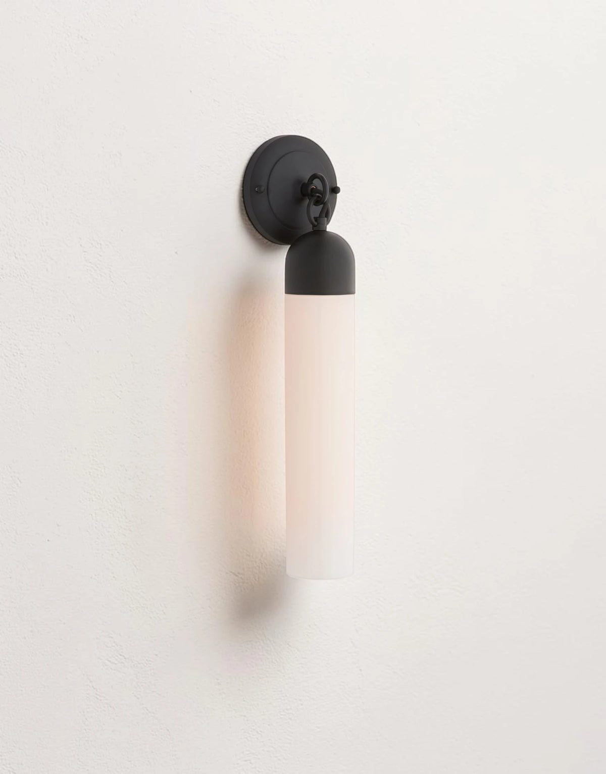 Valenne Sconce