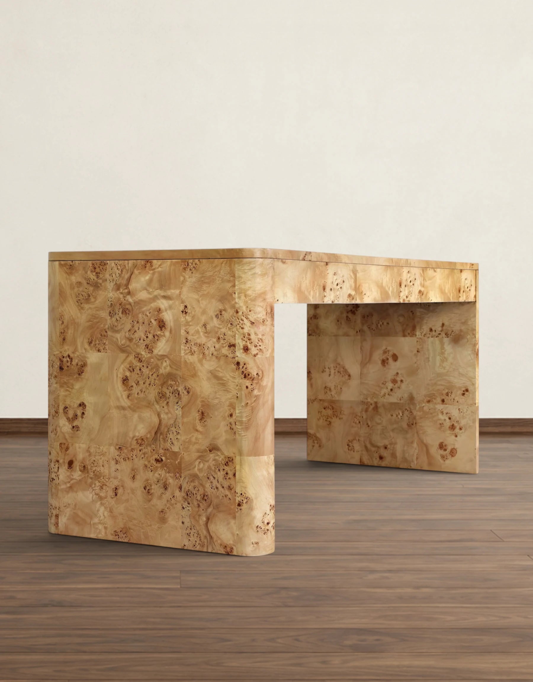 Liora desk