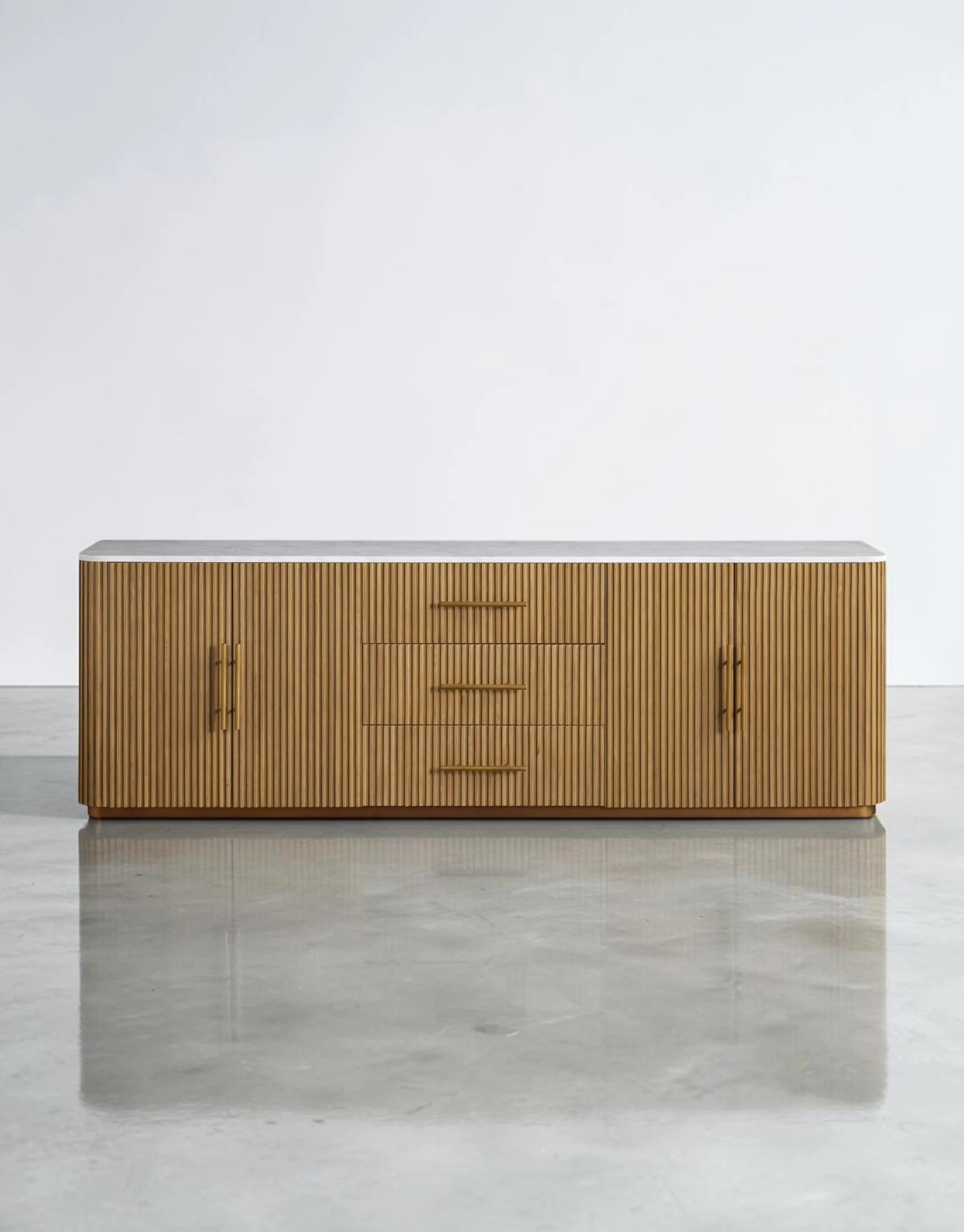 Avelor Plinth Sideboard