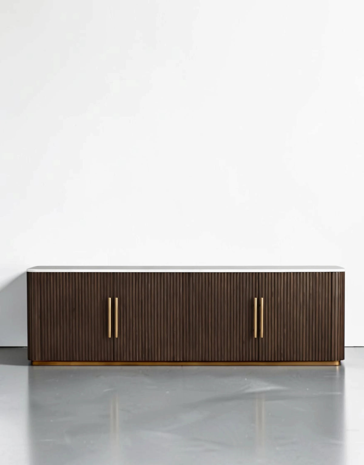 Finnely Media Console